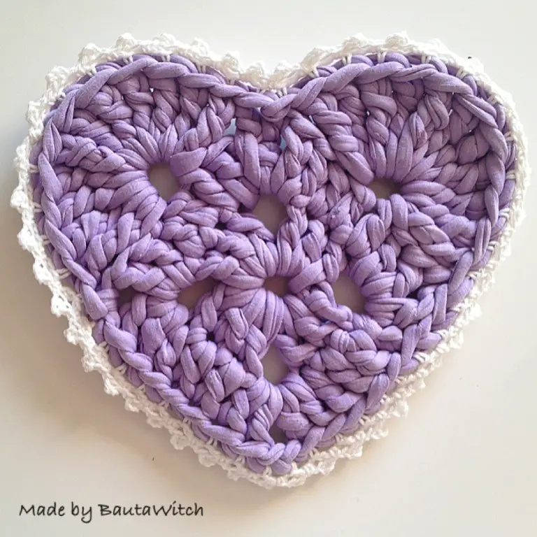 Heart Shaped Crochet Cozy Pattern